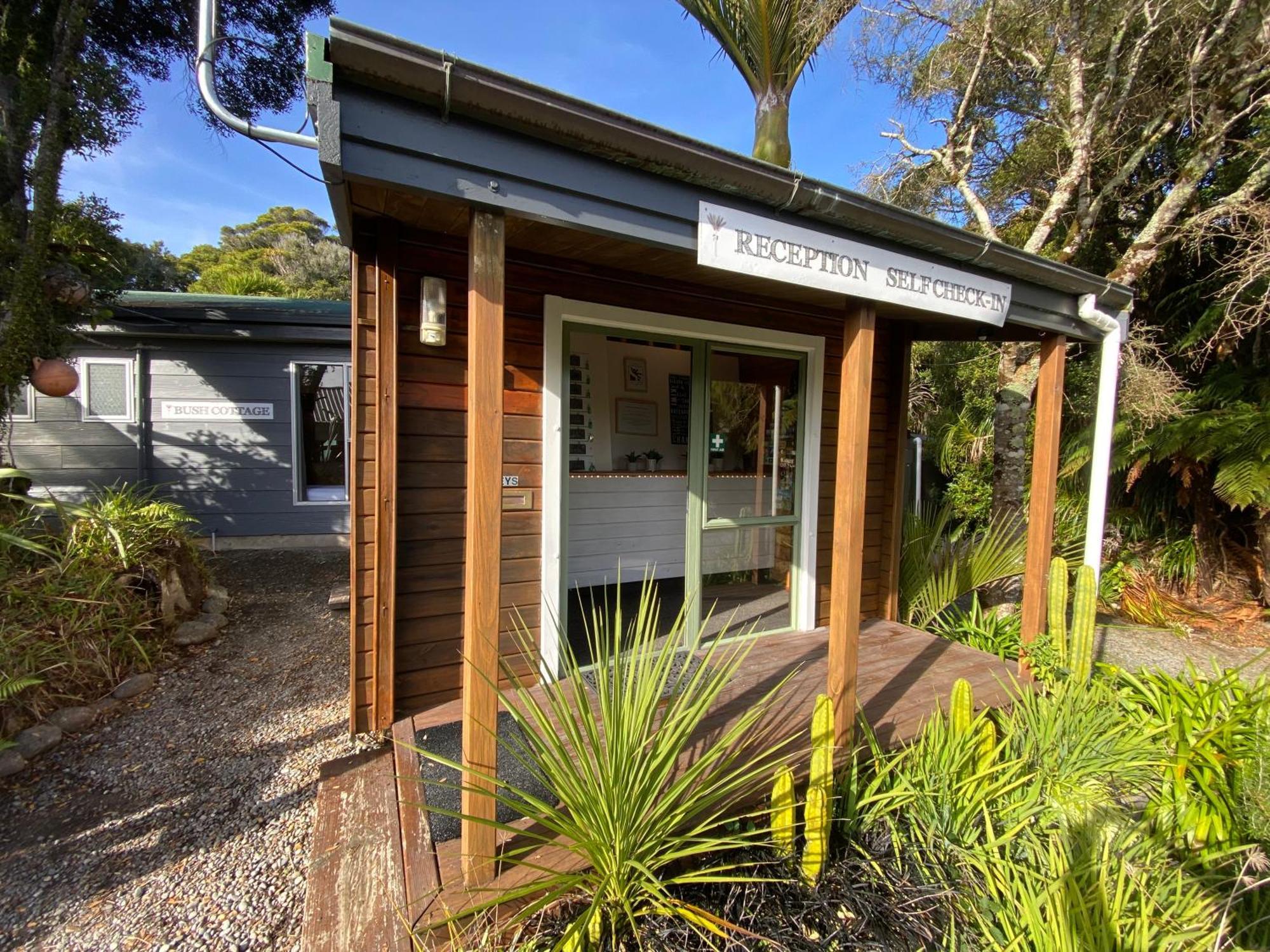Paparoa Park Motel Punakaiki Exterior photo